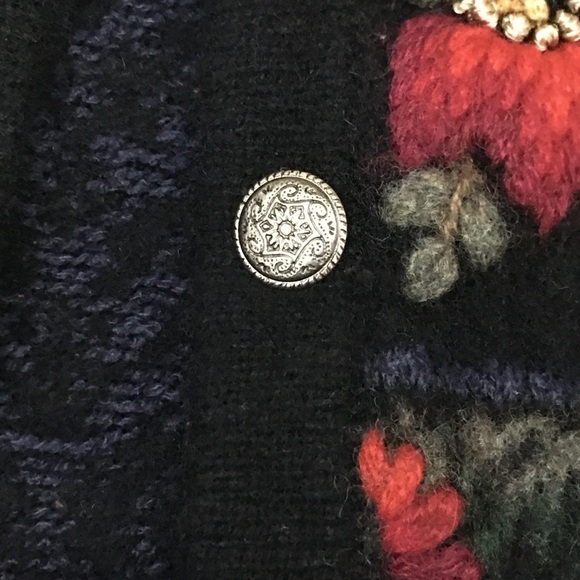 𝅺Vtg TALBOTS Holiday Lambswool Blend Embroidered Cardigan Sweater 34” Bust - Picture 11 of 14